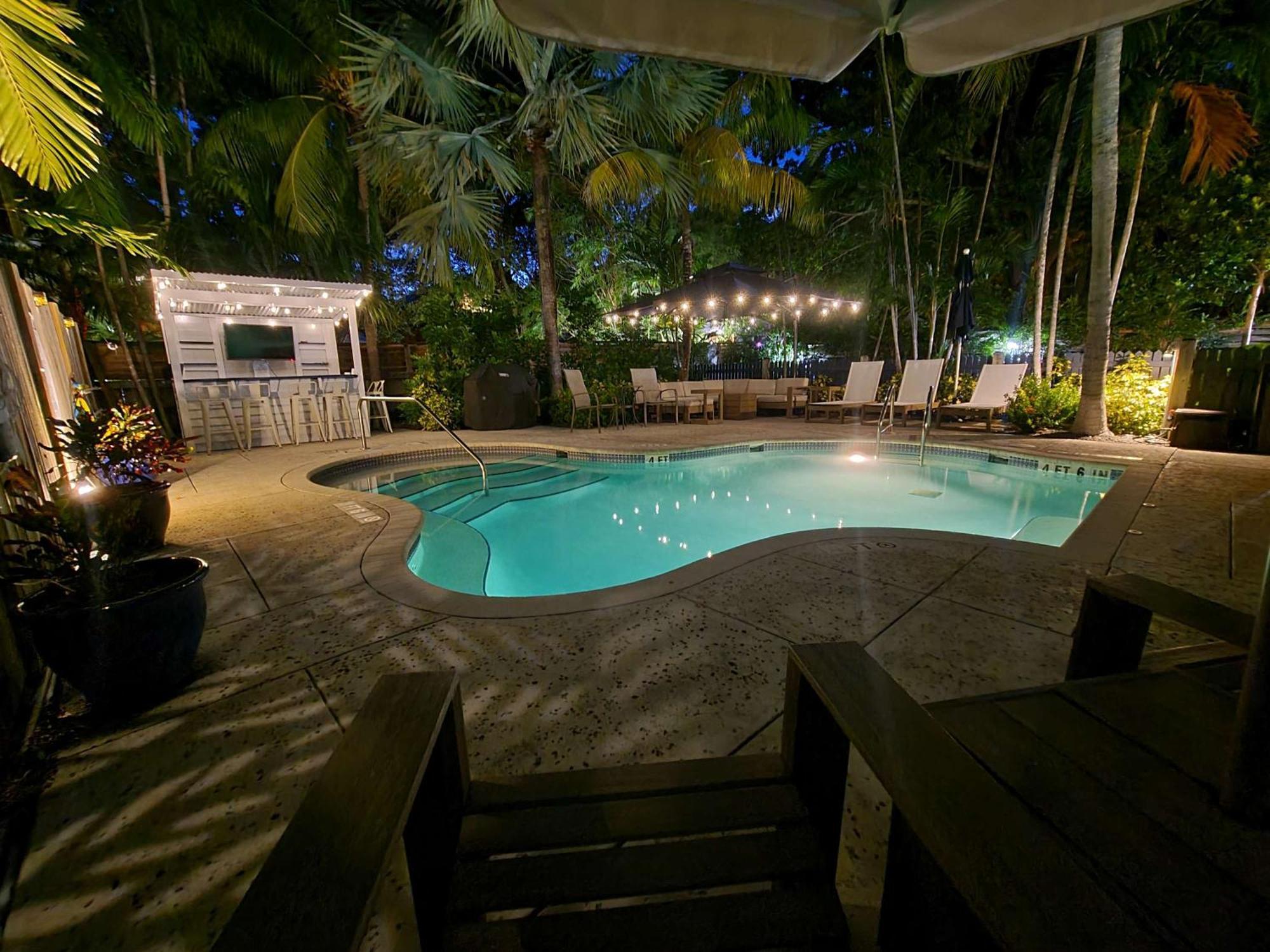 Duval Street Suite With Pool Κι Γουέστ Εξωτερικό φωτογραφία